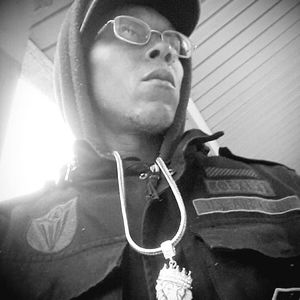 Meet your Posher, Victor